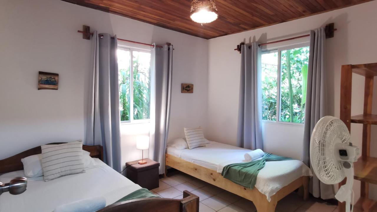 Colibri Apartments - 4 Min Walk To The Beach! Playa Santa Teresa  Екстериор снимка