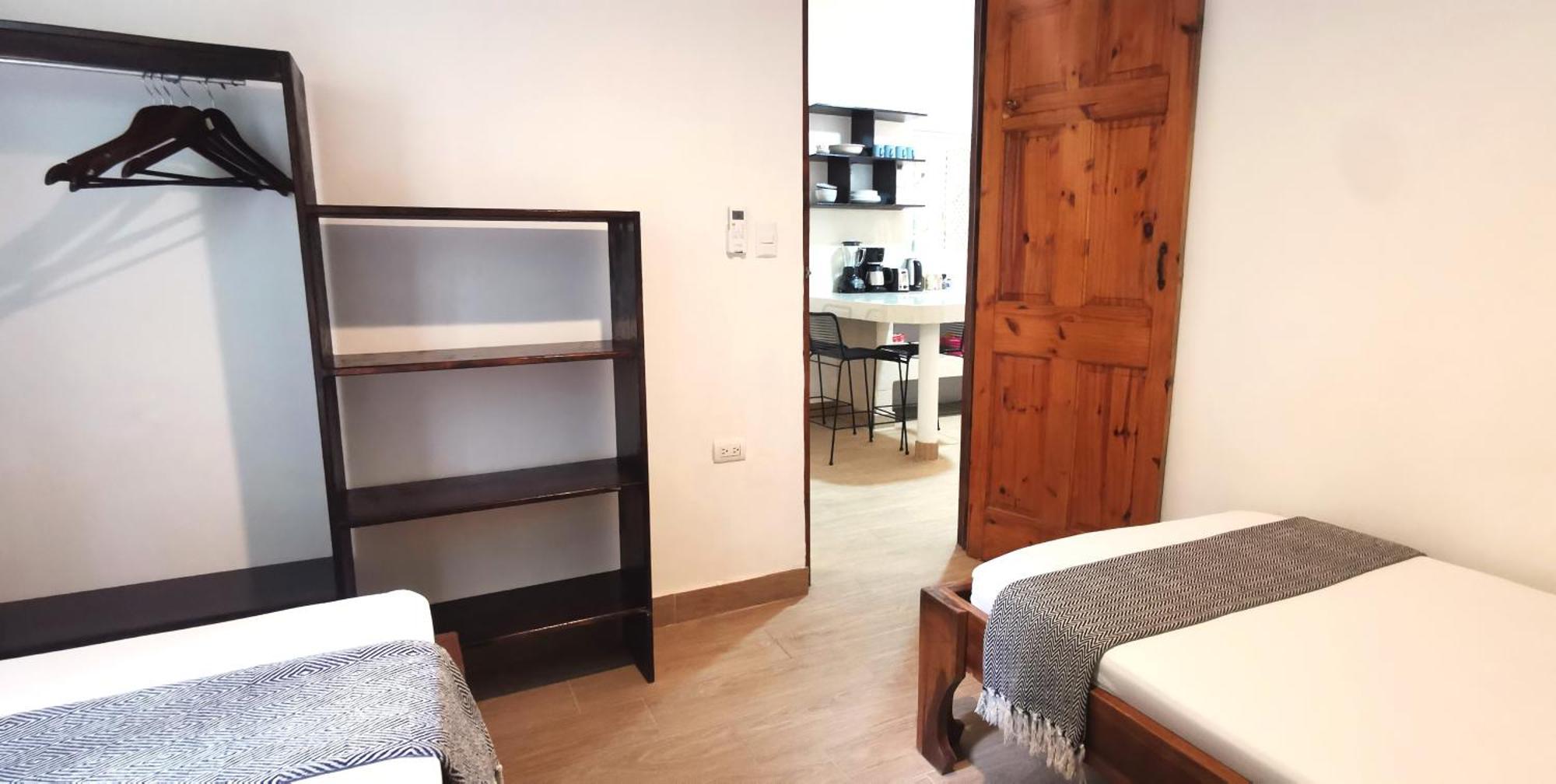 Colibri Apartments - 4 Min Walk To The Beach! Playa Santa Teresa  Стая снимка